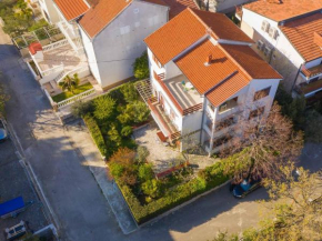 Отель Apartments Mišolić  Водице